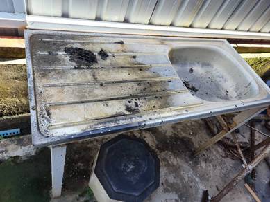 Use sink with stand