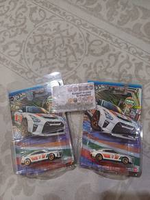 Hotwheels R35