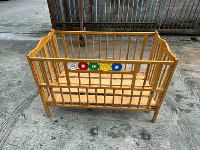 4ft Foldable Solid Katil Baby Cot