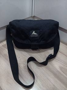 Original Gregory Black Crossbody Bag