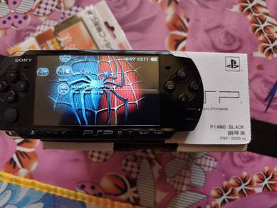 Psp 3006 with box and 70+ game
