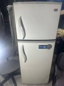 Fridge Peti ice LG