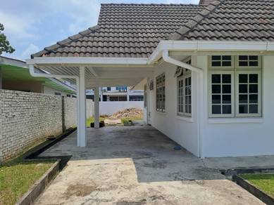 Semi-Detached House For Rent in Miri,SWK