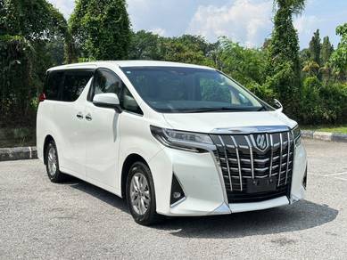 Toyota Alphard X in Titiwangsa, KUL