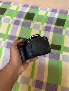 Canon Eos R10