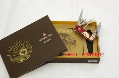 VICTORINOX Swiss Army  tahun ayam (EDISI TERHAD)