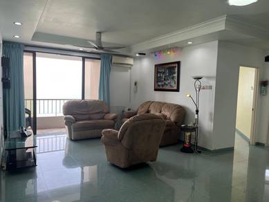 Condominium For Rent in Miami Green