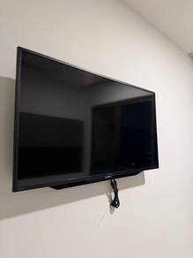 Sharp Aquos LED TV
