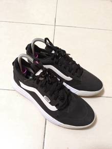 Vans Ultrarange shoes