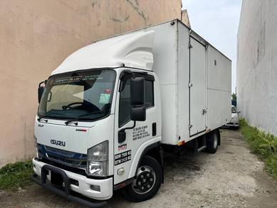 21 Isuzu NPR81 Box Kotak 17 Kaki Boleh Loan