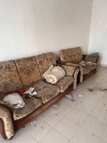 Sofa untuk dijual