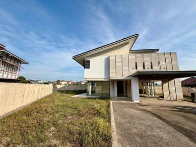 Bungalow House For Sale in Bangi,SGR