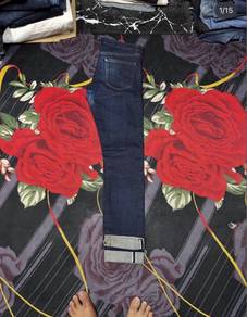 seluar jeans uniqlo kepala kain saiz 33