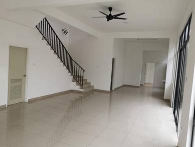 Cluster House For Sale in Ulu Tiram,JHR