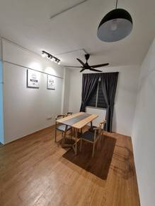Apartment For Sale in Jelutong Park