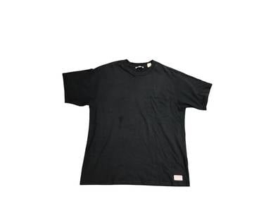 Levis red tab
