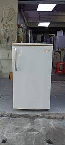 Electrolux 1door fridge refrigerator 185L