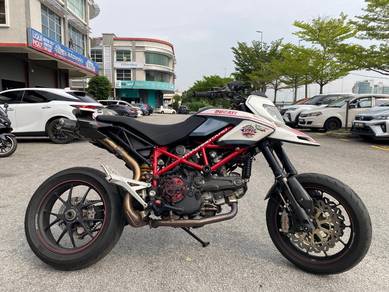 Ducati Hypermotard