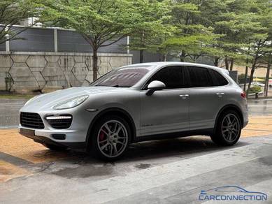 2010 Porsche Cayenne Turbo TURBO