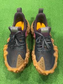 Salehe Bembury × Crocs Pollex Juniper 'Taro'