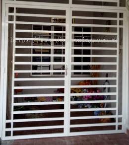 grill pintu rumah