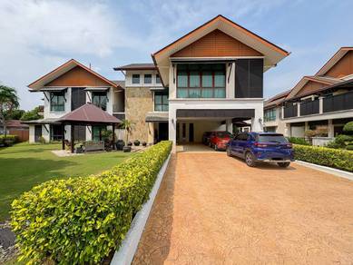 Bungalow House For Sale in Bukit Jelutong,SGR