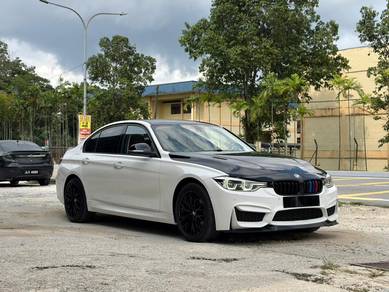 BMW 318i 18i LUXURY (CKD) in Johor Bahru, JHR