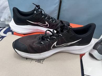 Nike ● Winflo 8