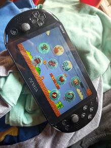 Ps vita 2004