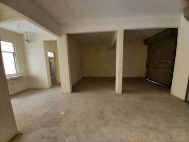 Shop lot For Rent in Seri Kembangan,SGR