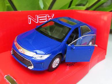 Welly NEX (11cm) 2016 Toyota Camry Japan Sport Car