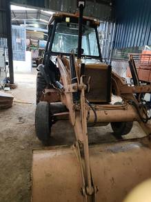 Backhoe 