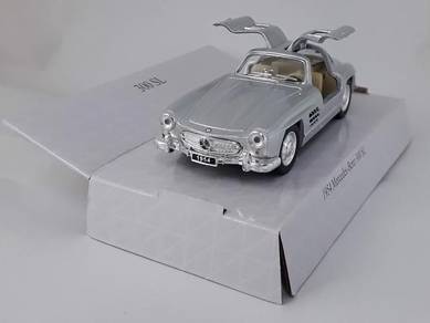 1954 Mercedes Benz 300SL Classic car - Silver
