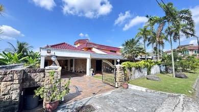 Bungalow House For Sale in Shah Alam,SGR