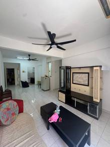 Apartment For Sale in Bayu Puteri 2