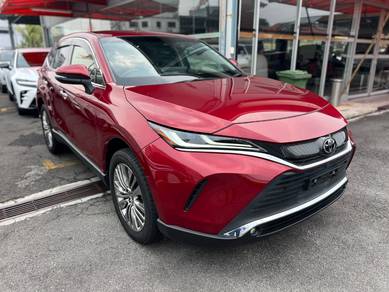 Toyota Harrier Z in Desa Petaling, KUL
