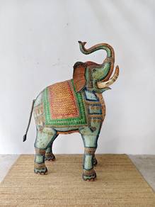 Handpainted iron Elephant