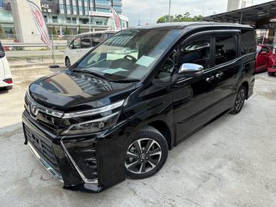 Toyota Voxy ZS KIRAMEKI in Bandar Puteri Puchong, SGR