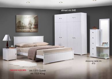 bedroom set queen 