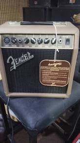 Amp Fender Acoustasonic 15