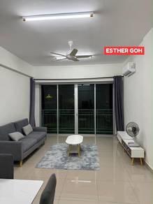 Condominium For Rent in Royale Infinity