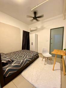 Condominium For Rent in Berjaya Condominium