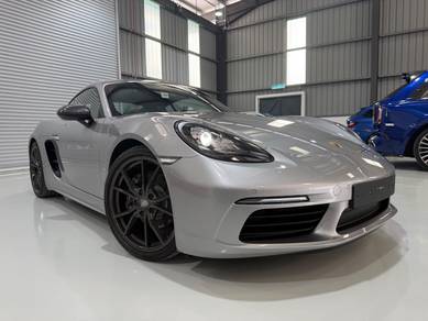 Porsche 718 CAYMAN in Petaling Jaya, SGR
