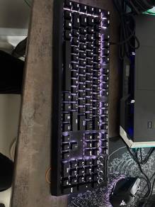 Razer BlackWidowV4【Yellow Switches】