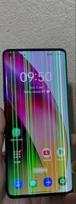 one plus 8 Pro..5G/ 256gb 12ram
