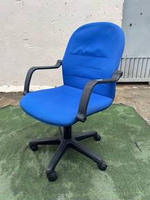 YD30H Kerusi Ofis Beroda Medium Back Office Chair