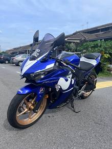 Yamaha R25