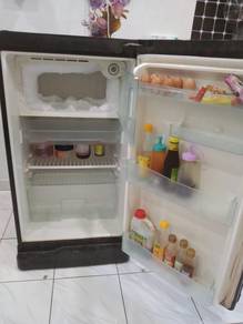 Peti Sejuk/Refrigerator RM139 shja!!