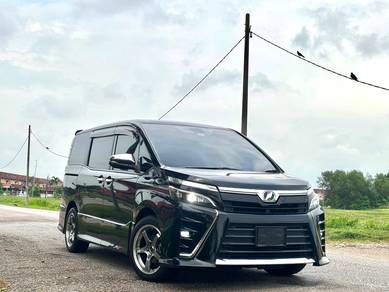 Toyota Voxy ZS KIRAMEKI II in Johor Bahru, JHR