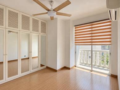 Condominium For Sale in City Gardens Condominium